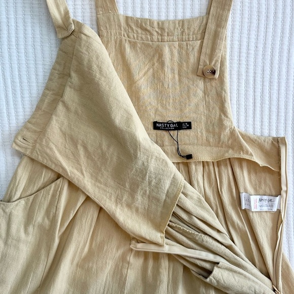 Nasty Gal Yellow Wide Leg Overalls - Picture 5 of 6